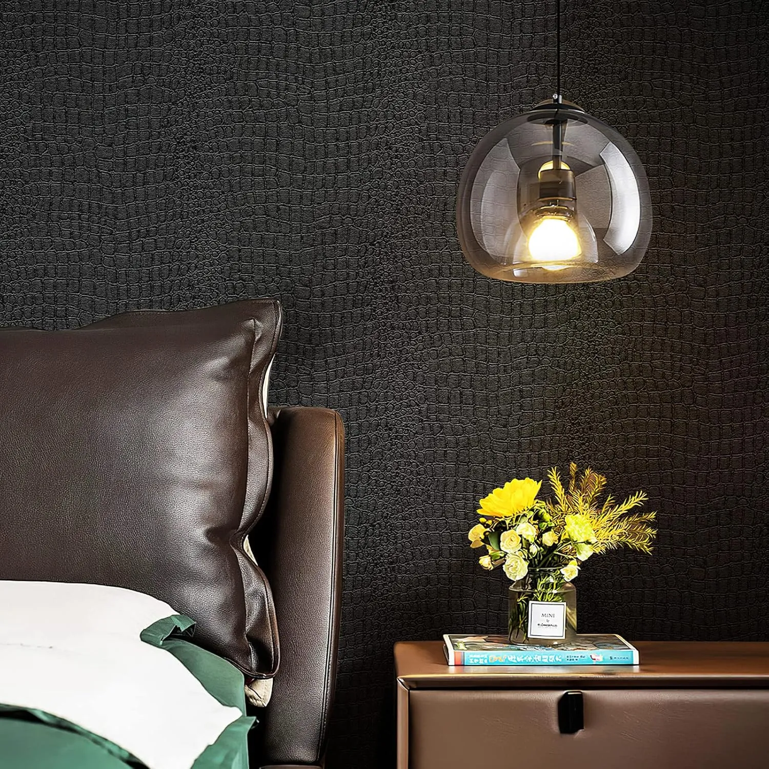39.4 Ft x 17.7'' Crocodile Wallpaper Lavish Black Matte Crocodile Textured Wallpaper Self Removable for Home Decoration Renovation [ Paste the Wall Product ]