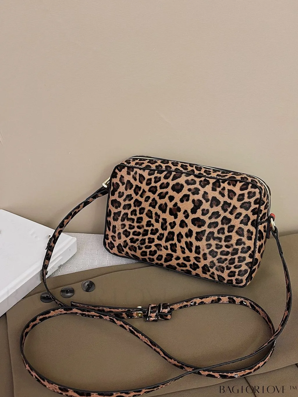 BagForLove - Leopard Print PU Square Bag with Zipper - Compact and Stylish