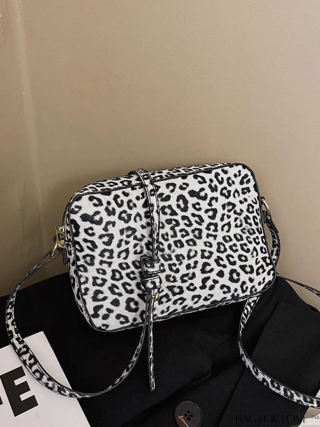 BagForLove - Leopard Print PU Square Bag with Zipper - Compact and Stylish