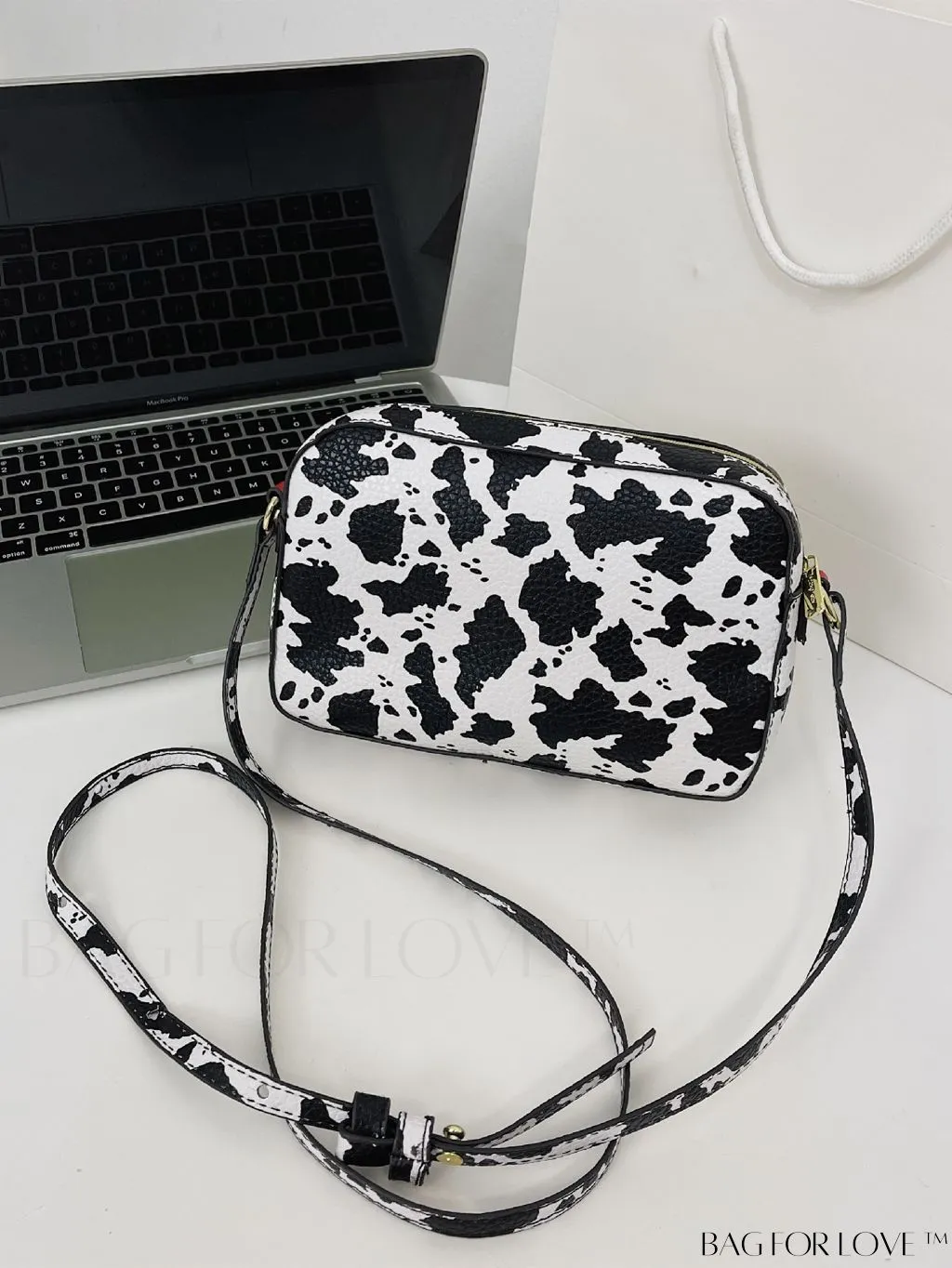 BagForLove - Leopard Print PU Square Bag with Zipper - Compact and Stylish