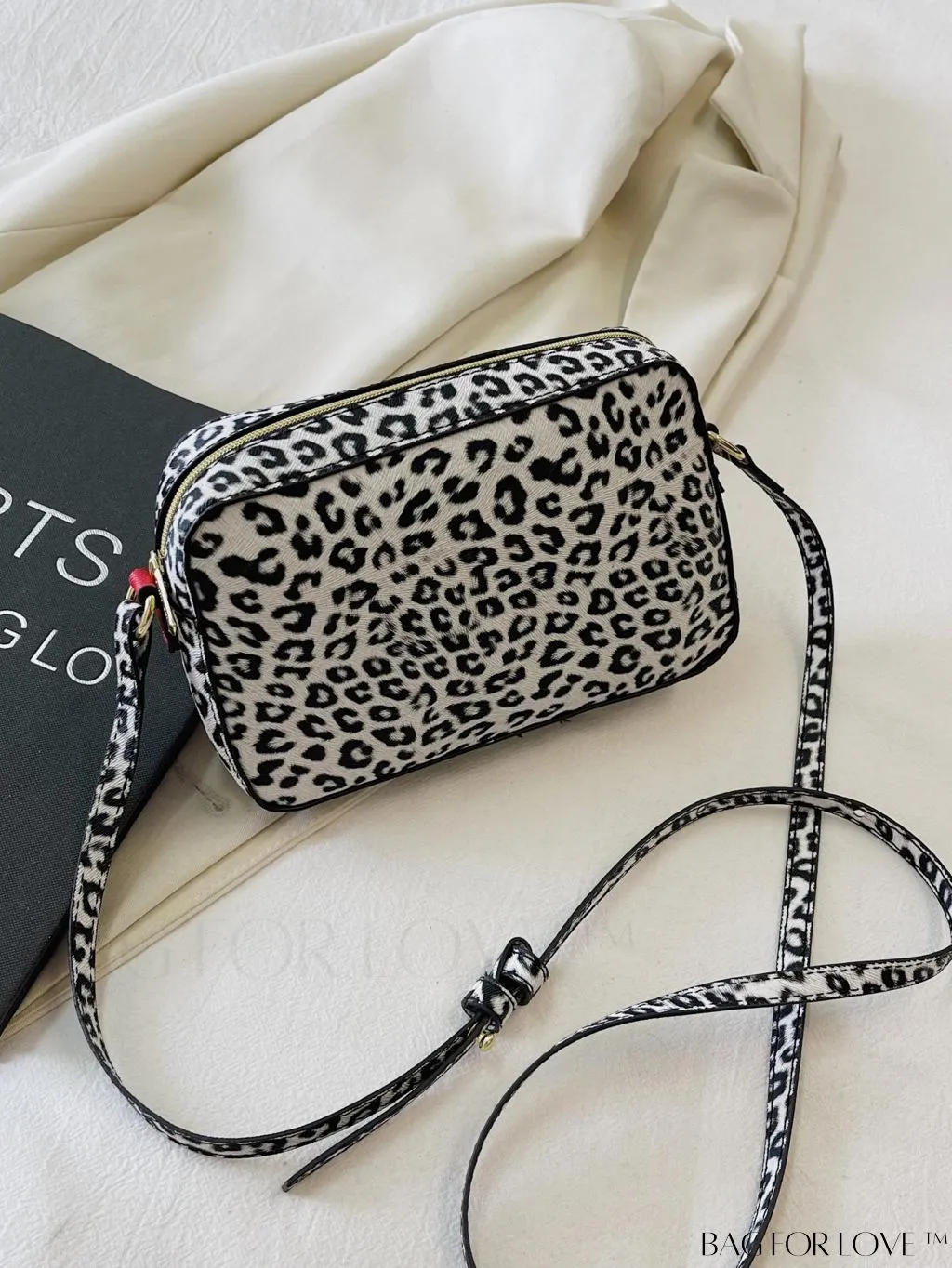 BagForLove - Leopard Print PU Square Bag with Zipper - Compact and Stylish