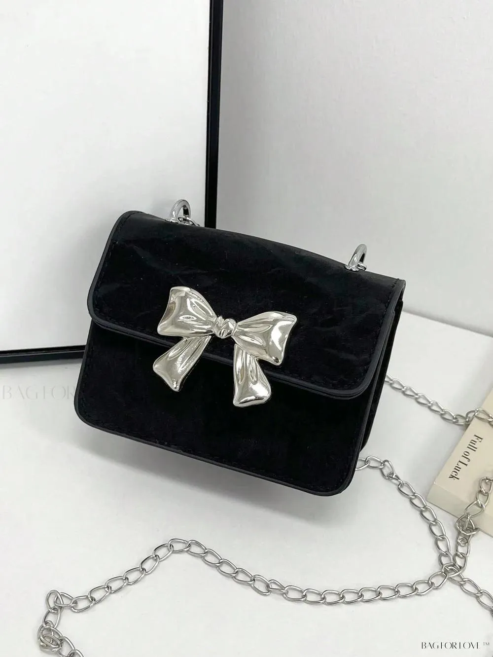 BagForLove - Trendy Flap Chain Shoulder Handbag for Ladies