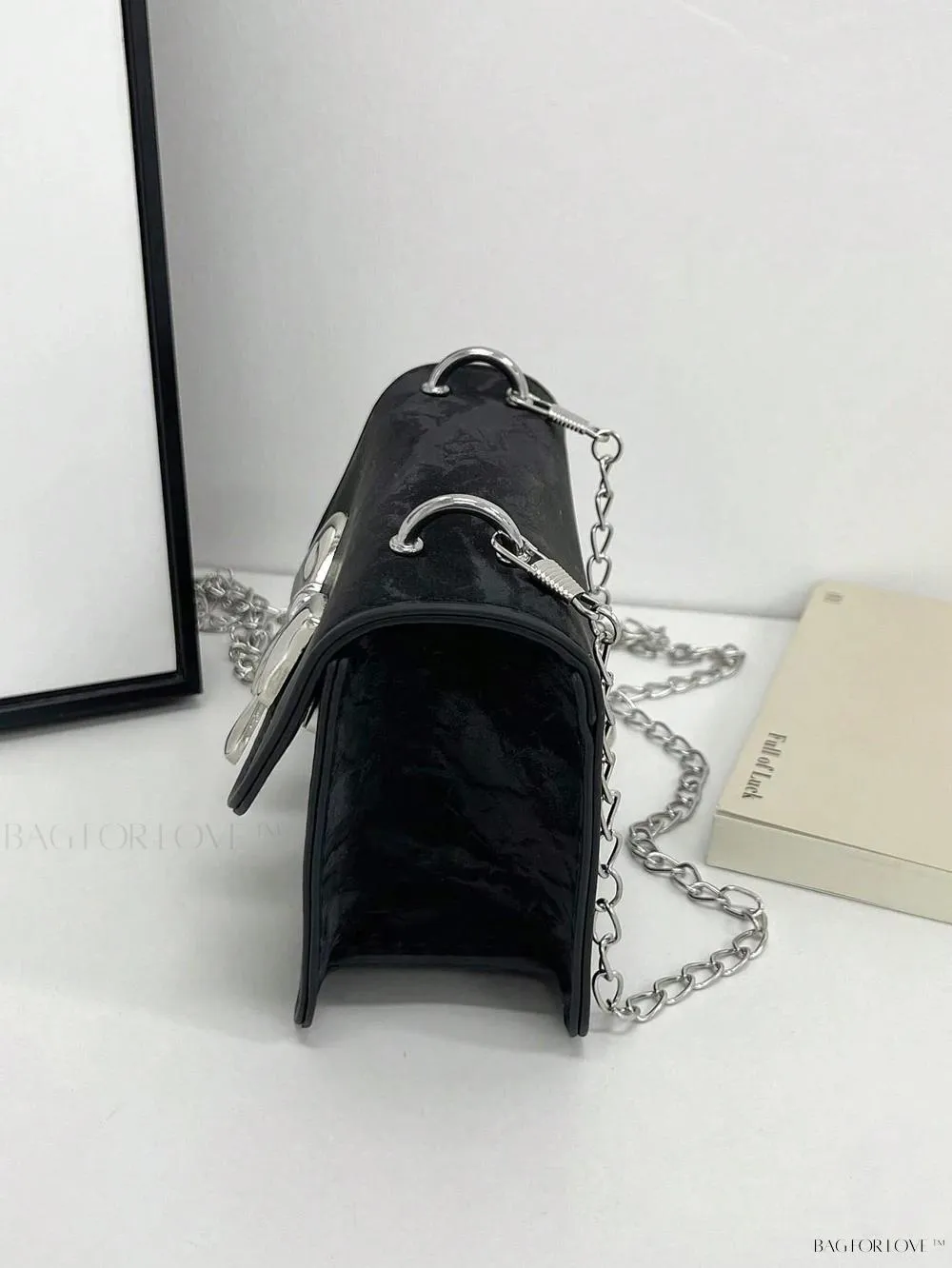 BagForLove - Trendy Flap Chain Shoulder Handbag for Ladies