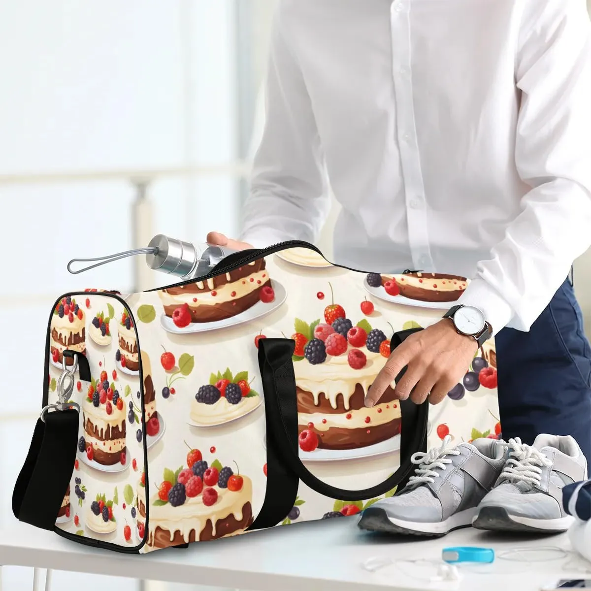 Cupcake Pattern Travel Duffel Bag for Women Men Waterproof Foldable Overnight Weekender Bag Large Capacity Sports Gym Bag