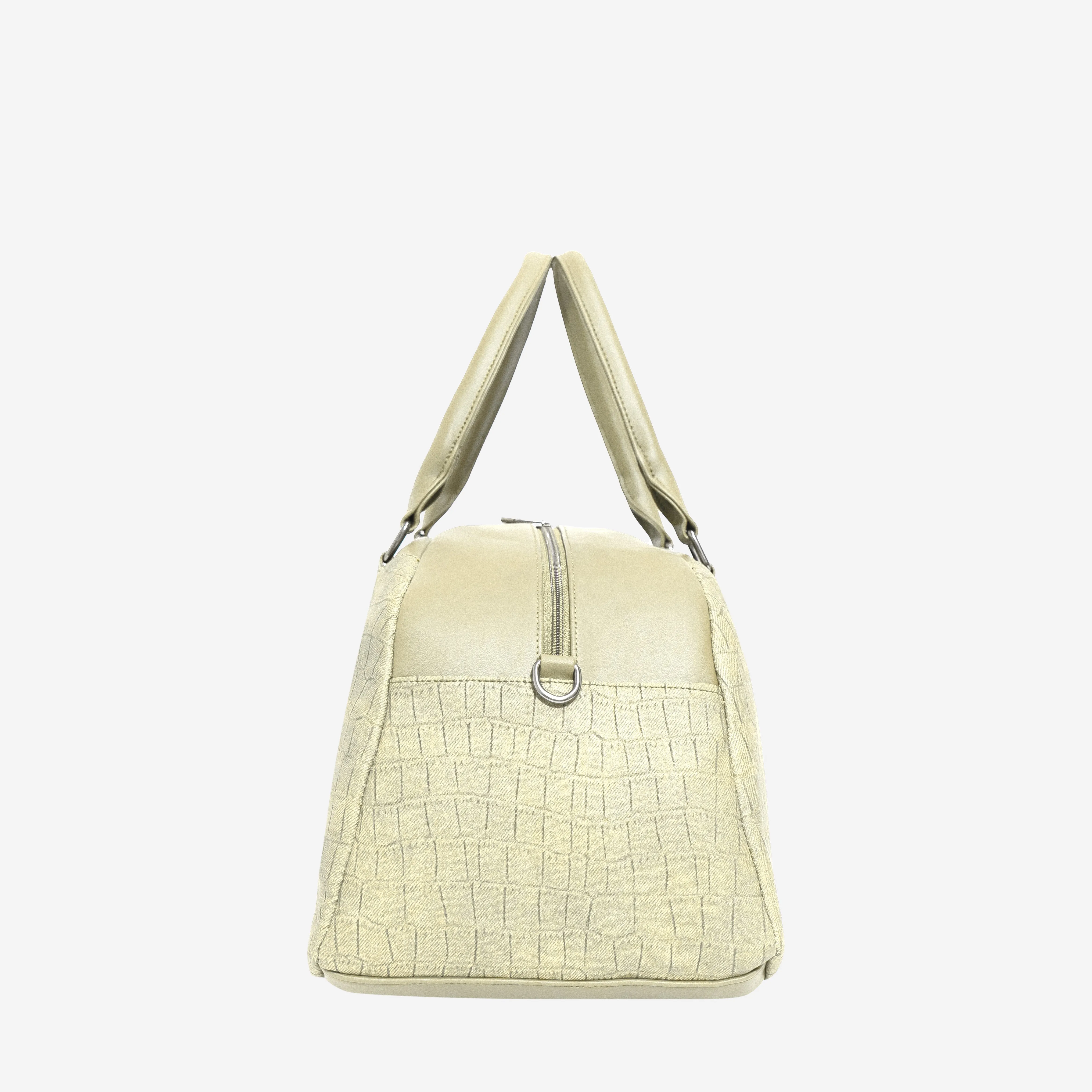Explorer's essential Duffle Bag | CARA