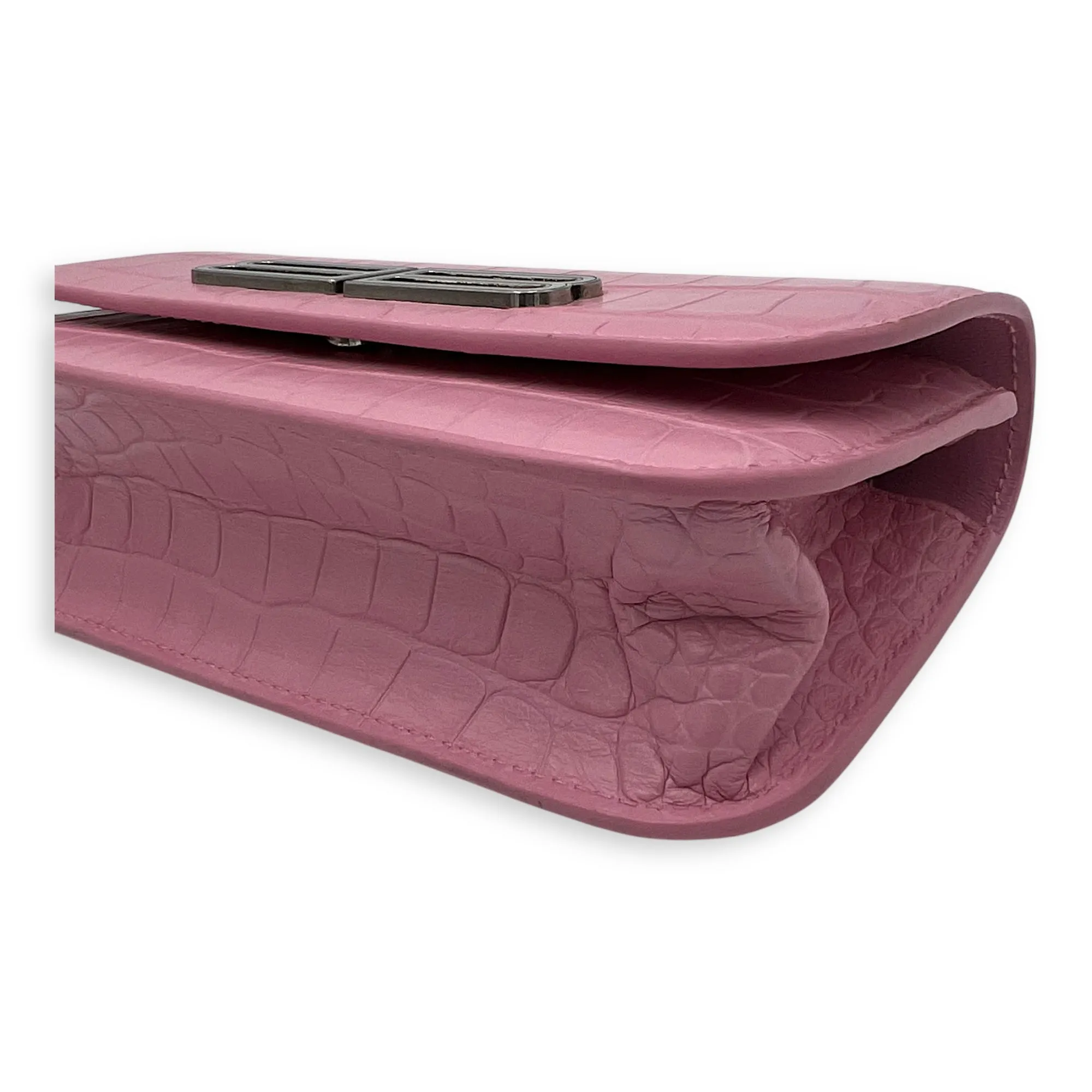Gossip Wallet On Chain Pink in Crocodile Embossed Calfskin, Silver hardware