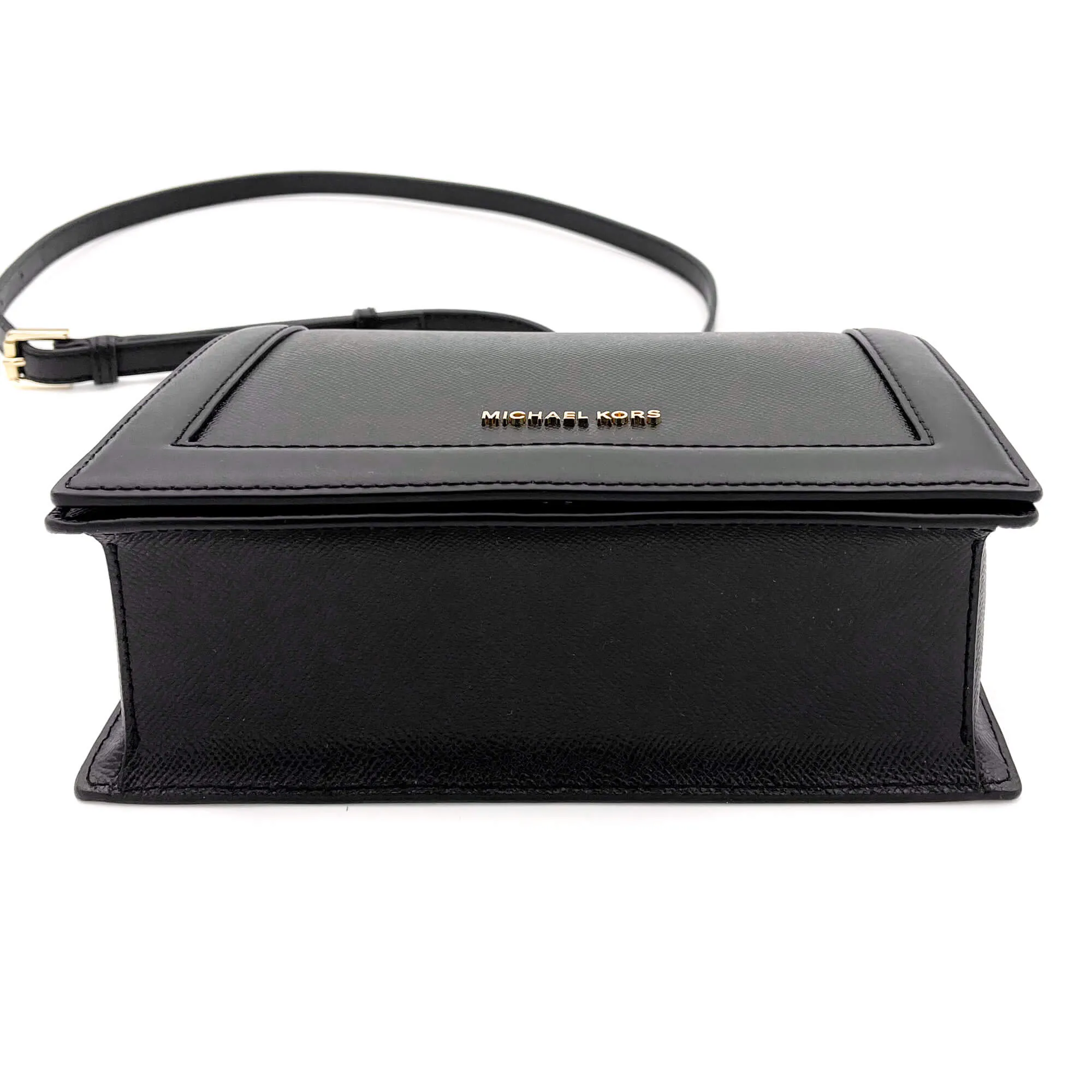 Jet Set Full Flap Chain L Crossbody