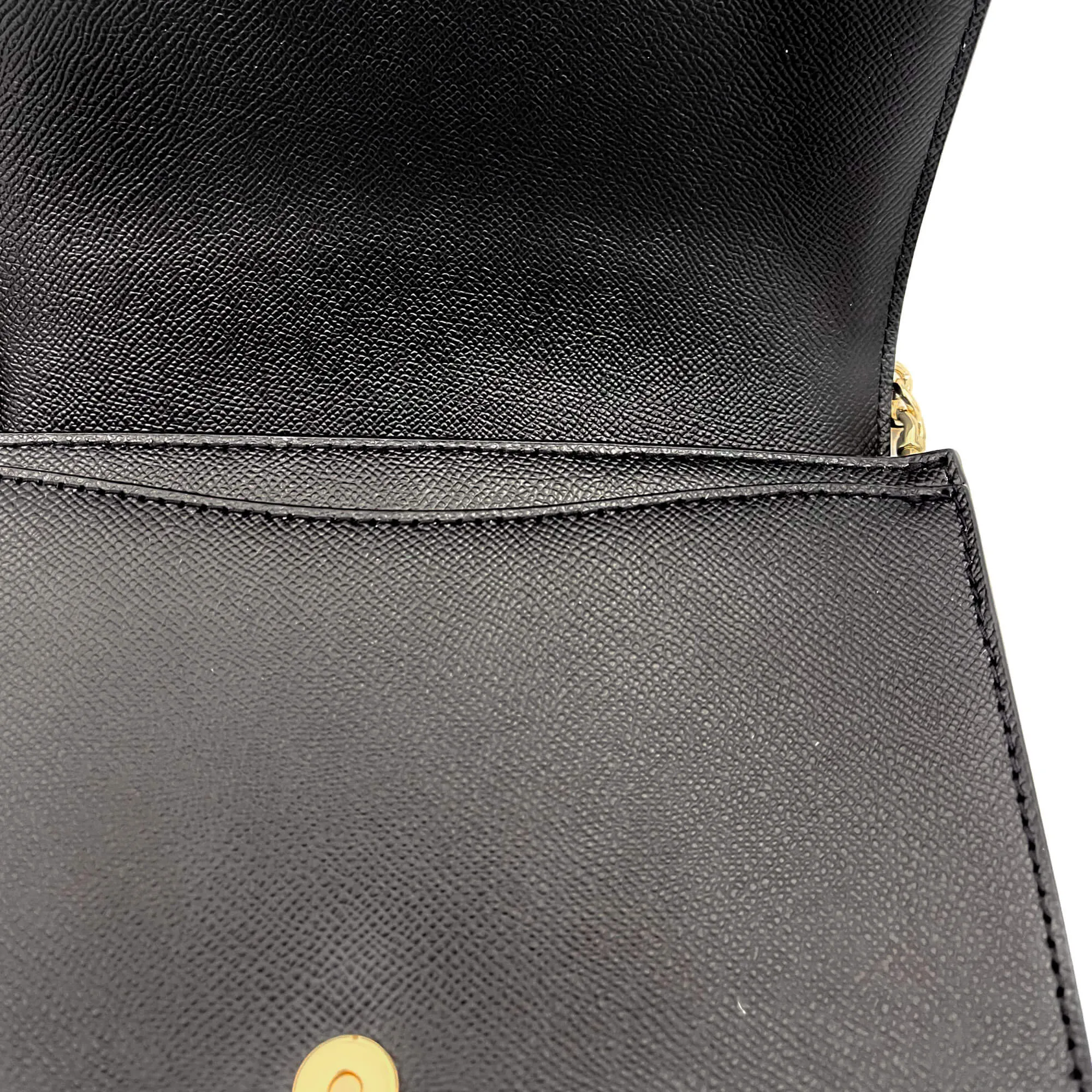 Jet Set Full Flap Chain L Crossbody