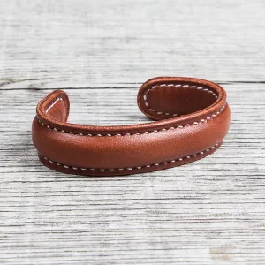 Lone Wolf Leather Cuff Bracelet Saddle Tan Tärnsjö Veg Tanned Light Seams