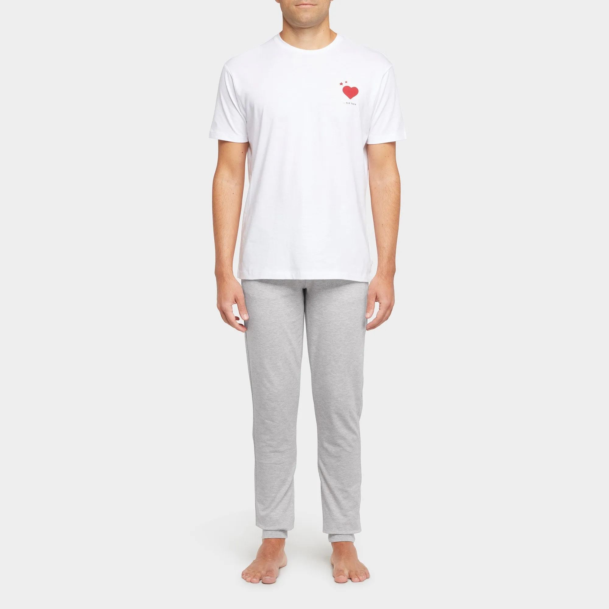 Papa Love T-Shirt & Joggers Outfit