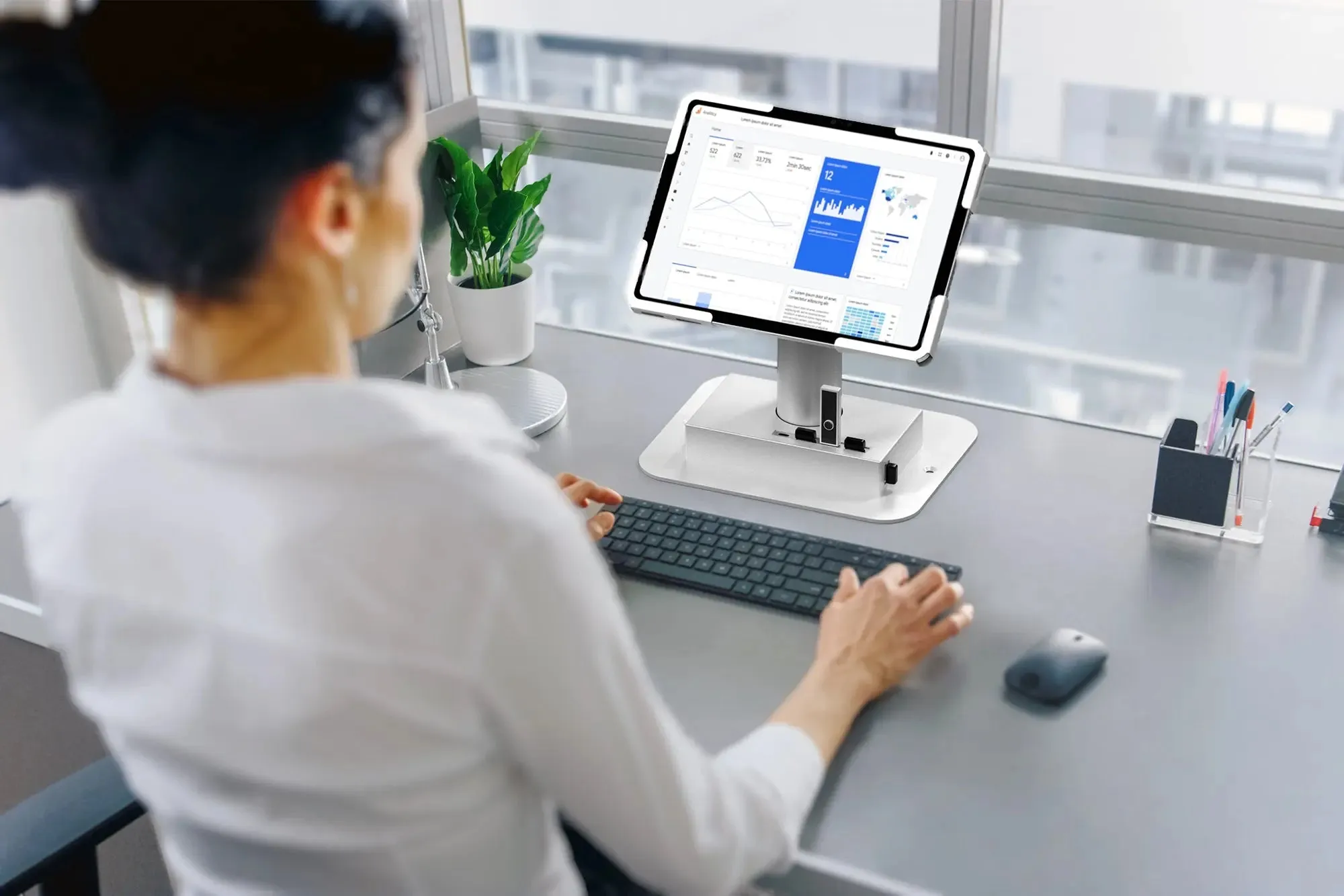 Quick Release Security Kiosk With 4 USB 3.0 Hubs