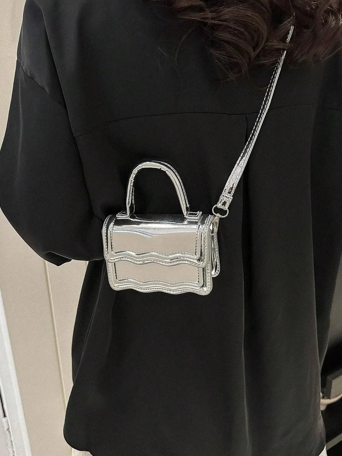QWINEE Women's Metallic PU Leather Single Strap Shoulder Bags Funky Waterproof Top Handle Mini Square Bag Crossbody Handbags