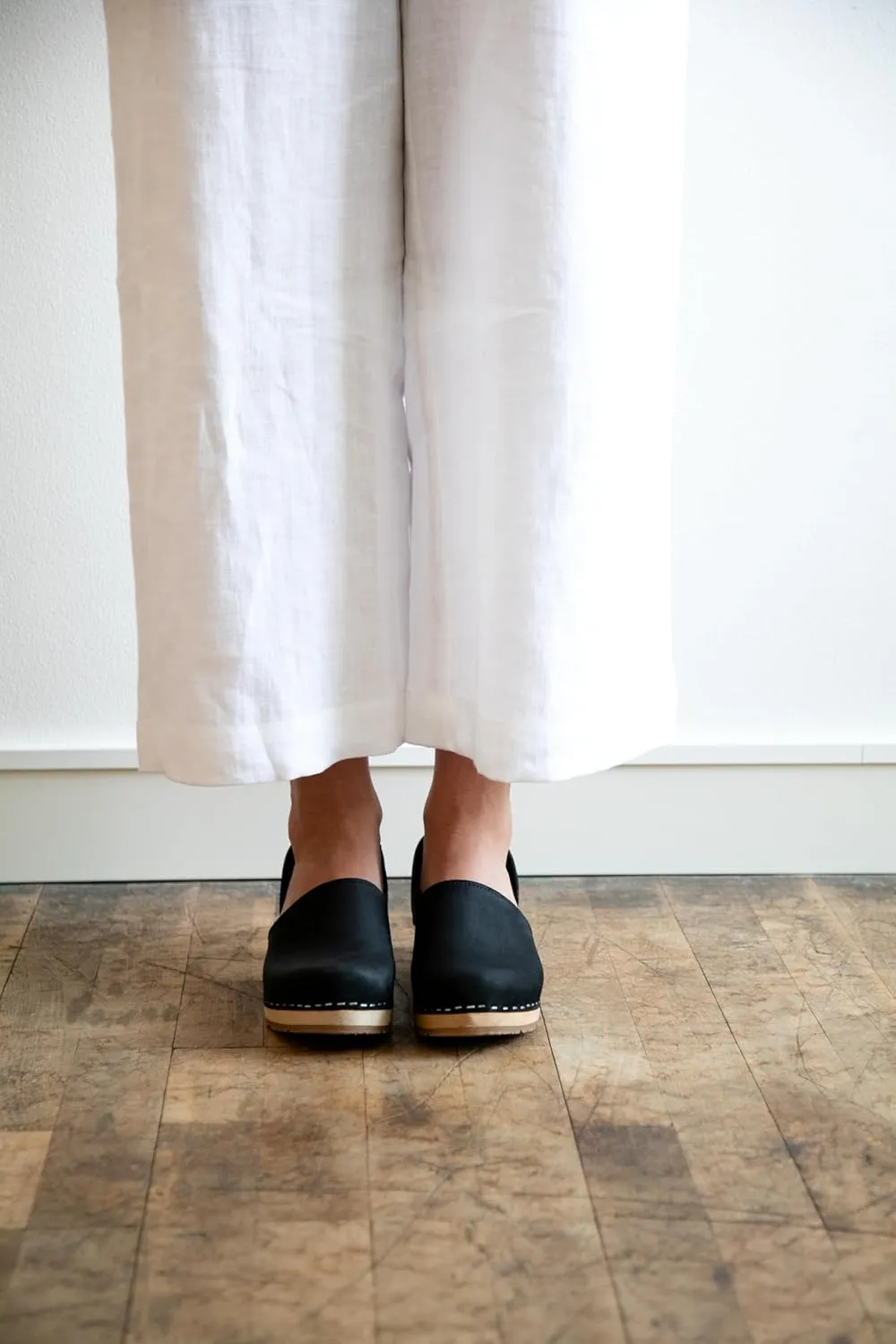Sandgrens Handmade Swedish Wood Closed-Back Clogs for Women | Brett Low