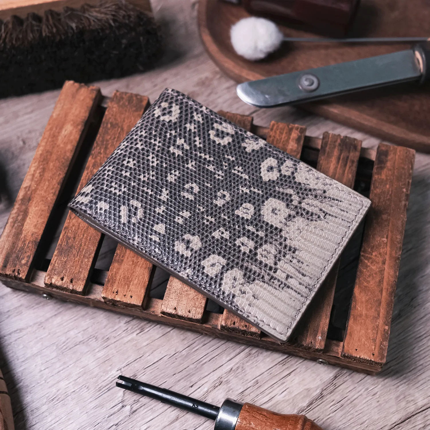 Slim fold card wallet