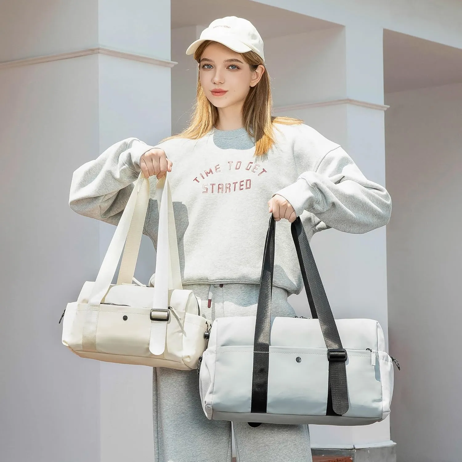 Small Gym Bag For Women Mini Gym Duffle Bag with Wet Compartment Waterproof Sports（Snow White Small）