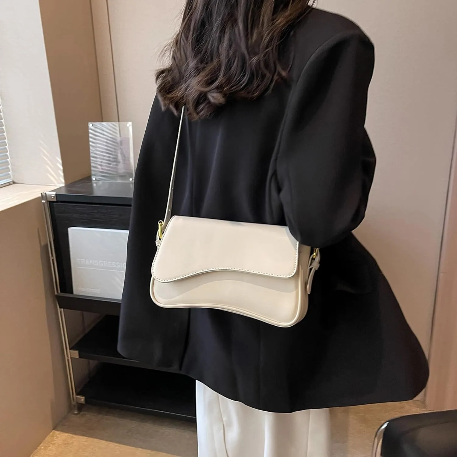 Small Shoulder Bag for Women Clutch Hobo Purse with Zipper Crossbody Purse Retro Vegan Leather Tote Handbag