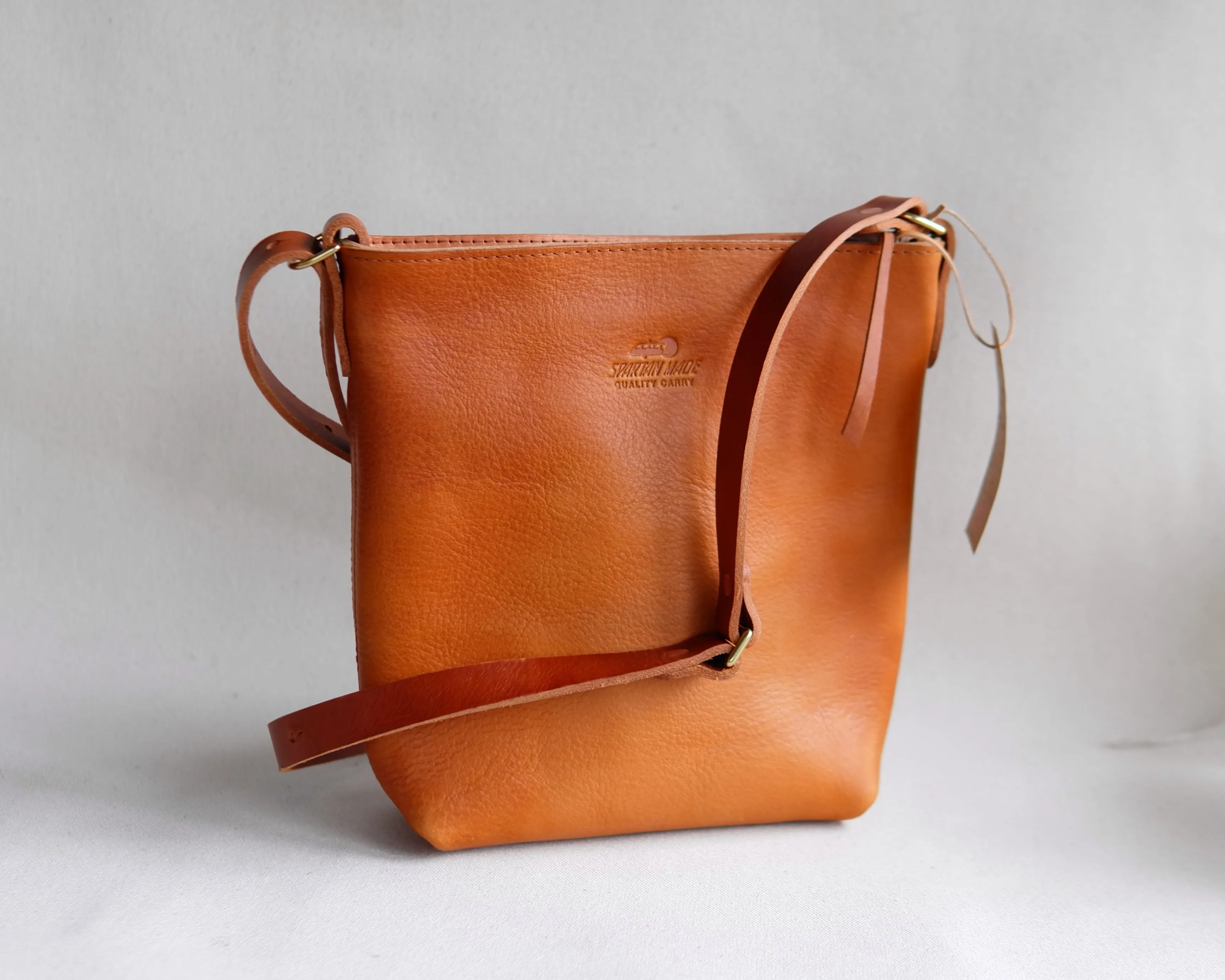 Substation Tote in Tumbled Tan