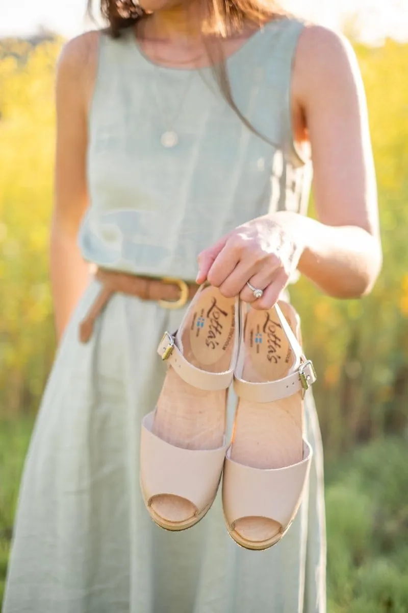 Swedish Sandal Clog I Highwood Open Toe Clogs for Women I Nude Colour Italian Full Grain Leather I Handcrafted in Sweden