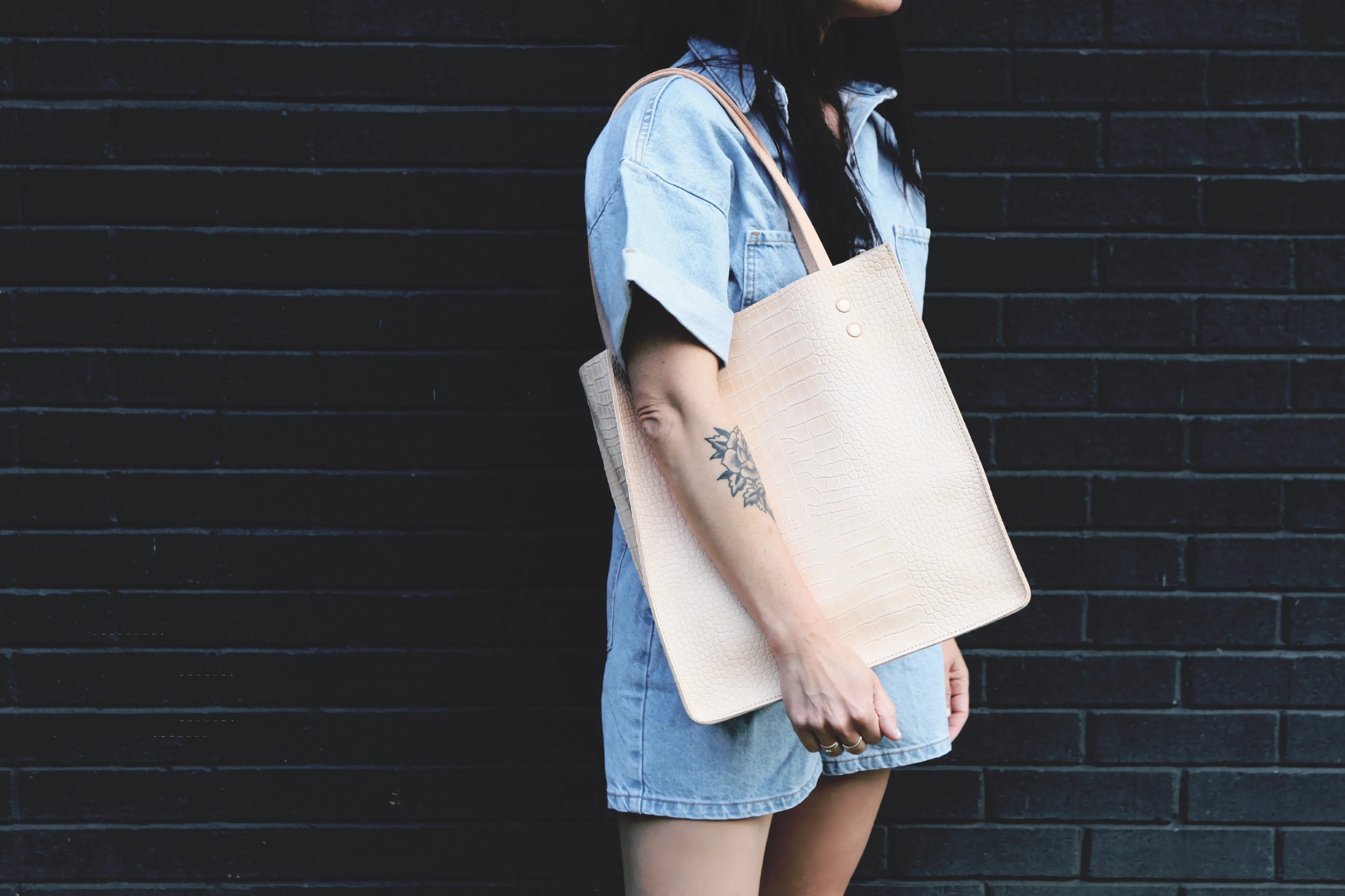 the paneled tote, croc embossed natural