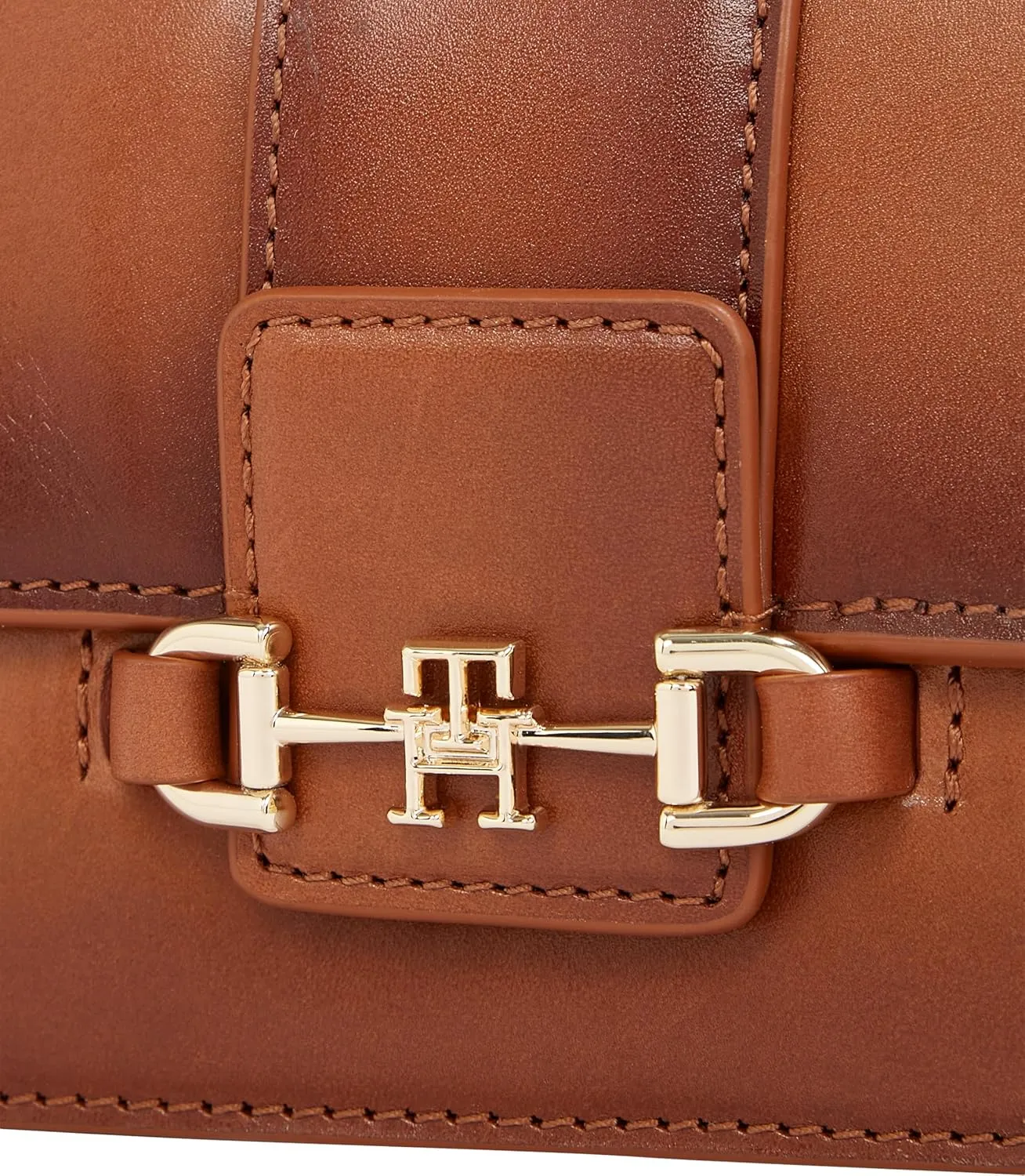 Tommy Hilfiger Heritage Leather Bag with Chain Crossbody Strap