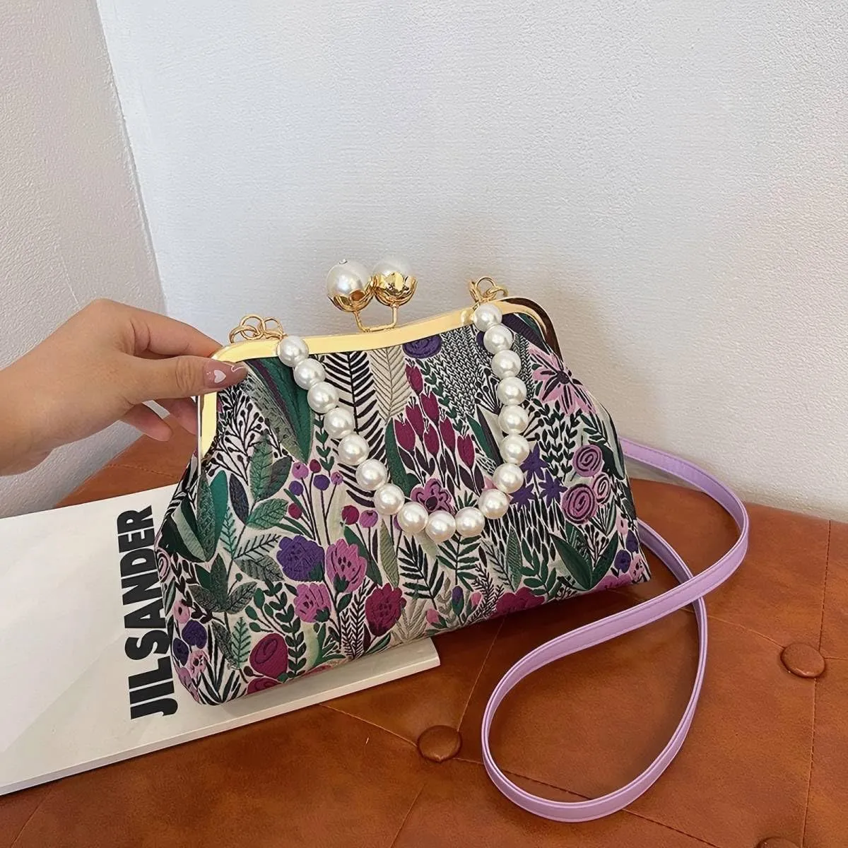 Vintage Flower Embroidery Handbag,Kiss Lock Evening Shoulder Bag with Removable Shoulder Strap for Women