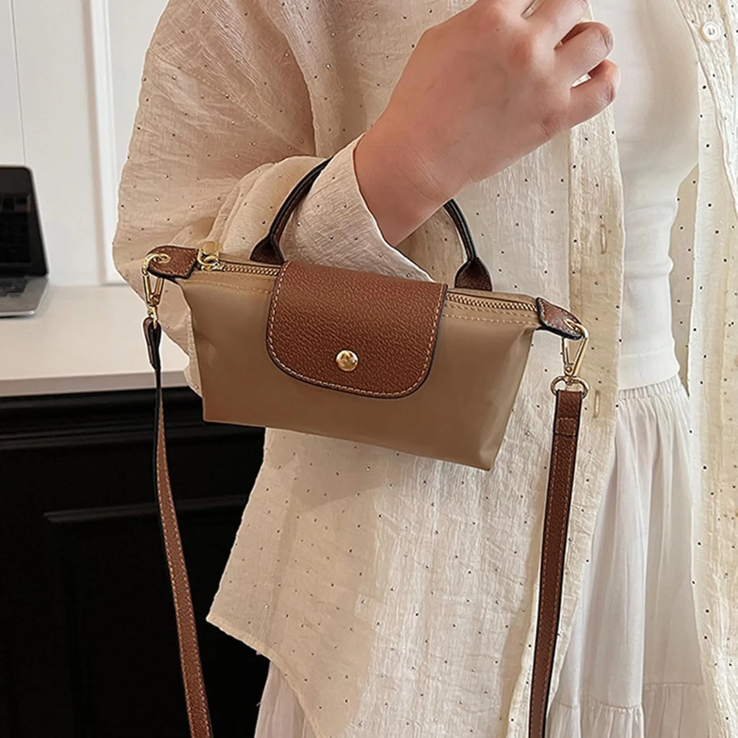 Women's Fashion Colorblock Mini Crossbody Bag Square Shoulder Bag Handbag Women Phone Wallet Purse with Adjustable Strap