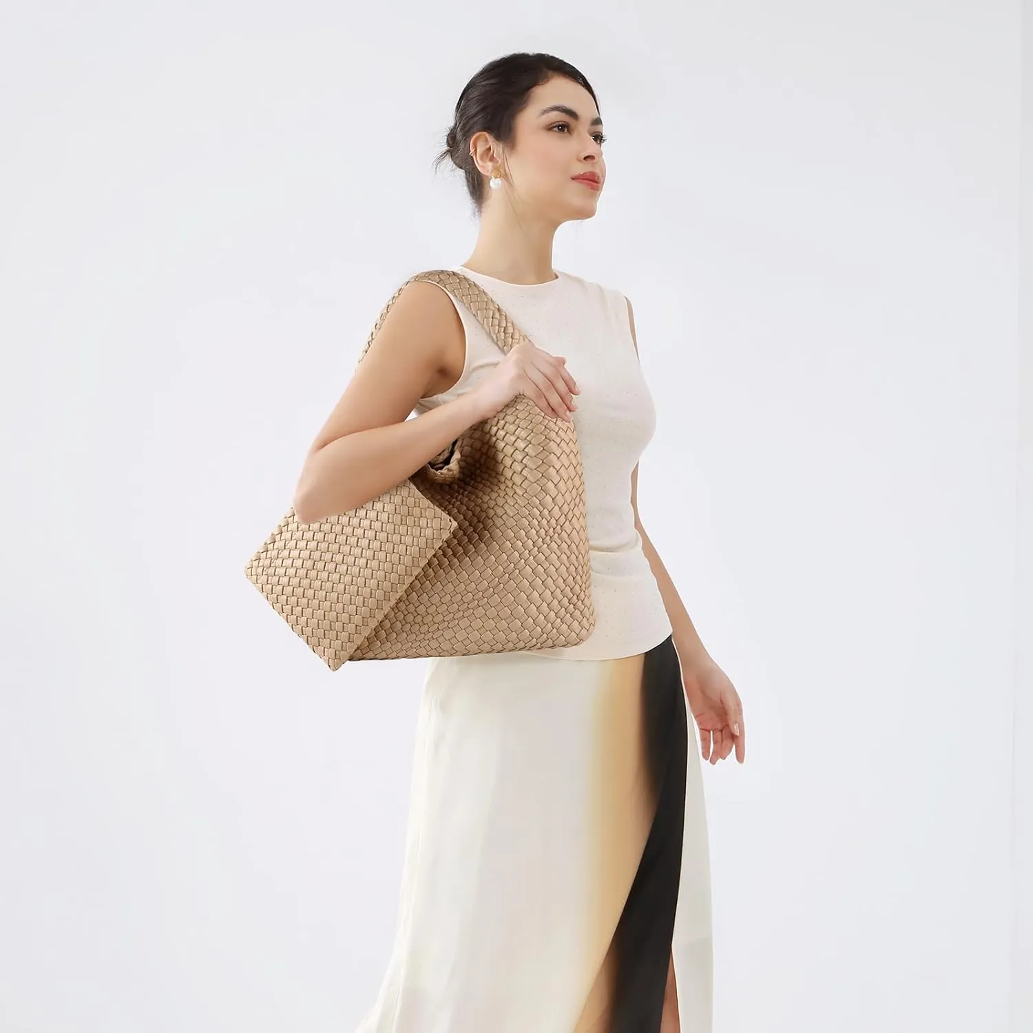 Woven Bag for Women Vegan Leather Tote Bag Large Summer Beach Travel Handbag and Purse Retro Handwoven Shoulder Bag
