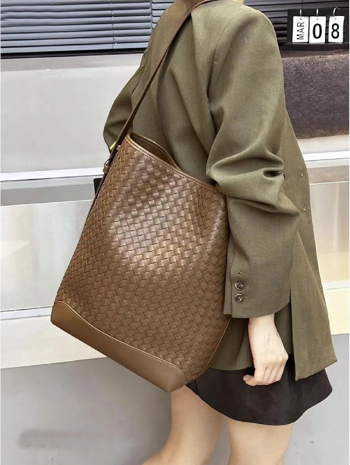 Woven Tote Bag For Women, Fashion Crossbody Shoulder Bag, Casual Top-handle Handbags, and Travel Purses Phone Bag
