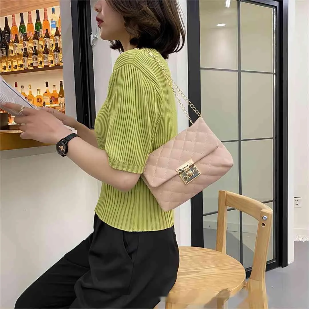 Xehuro Sling Bag for Women Crossbody Purse Mini Bag Small Women Wallet